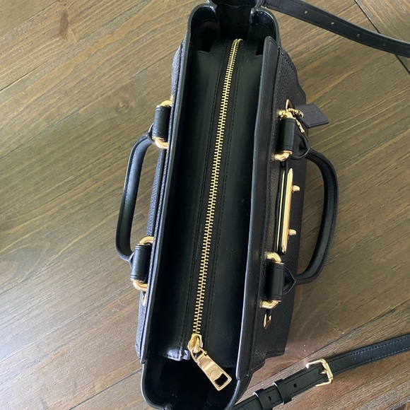 Coach Swagger 27 in Pebble Leather - Picture 6 of 16